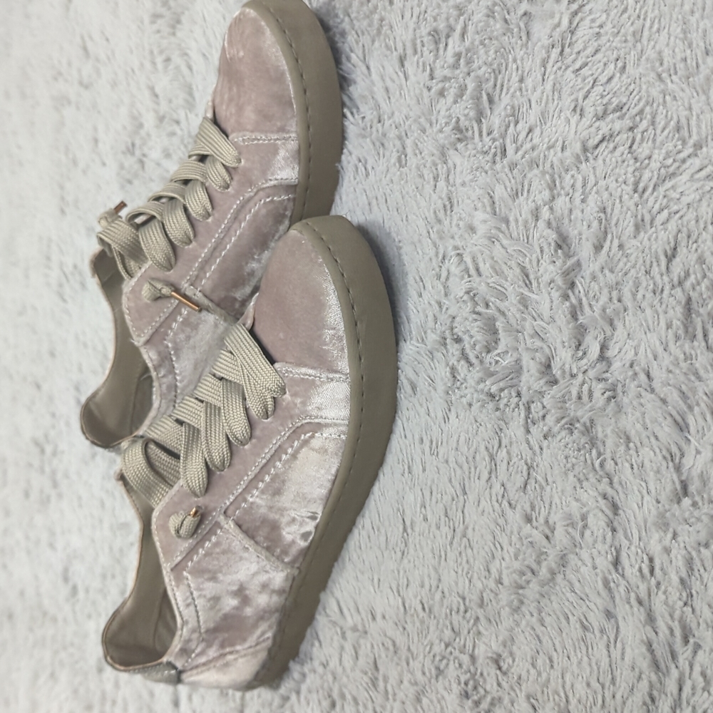 Dolce Vita Pink Velvet Fashion Sneakers